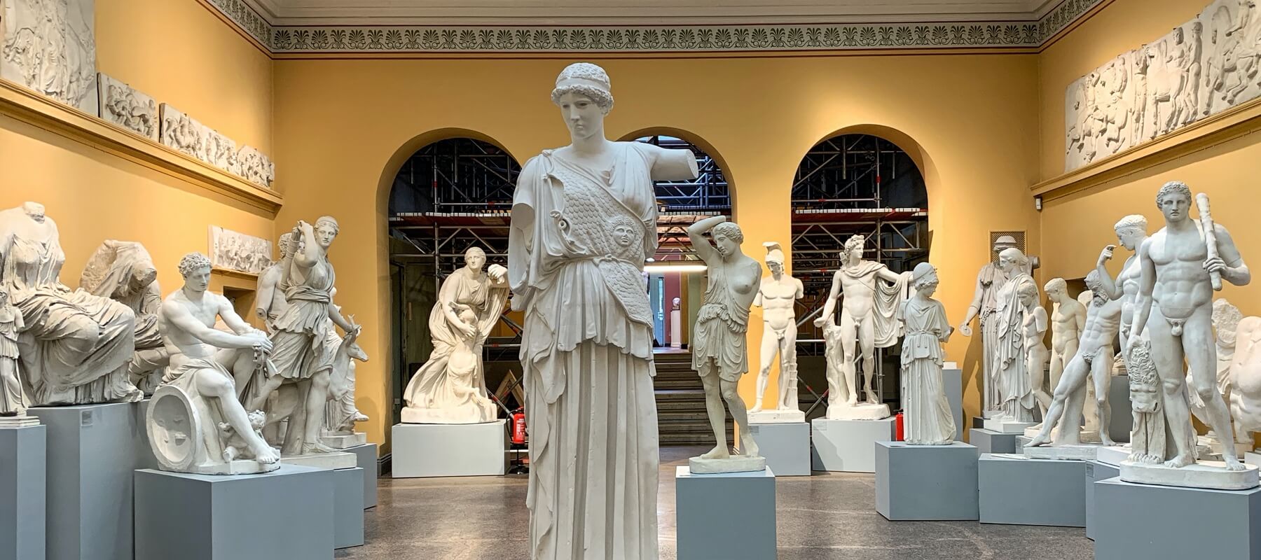 Das Akademische Kunstmuseum Bonn Das Erbe Roms Das Erbe Roms